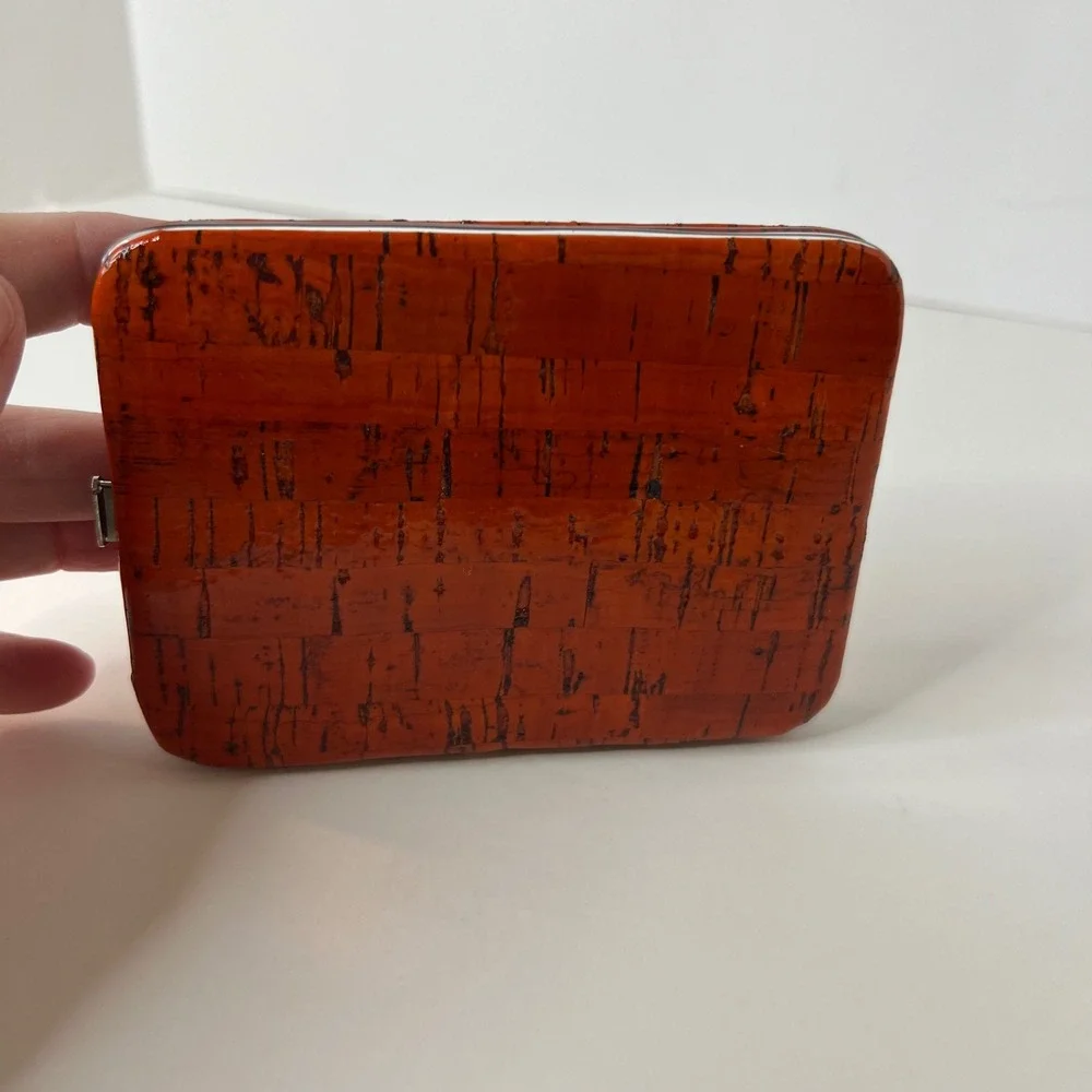 Mundi Embossed Cork Look Card Wallet Red Orange 3.5 x‎ 4.5